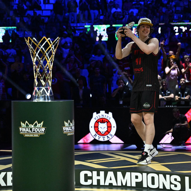 Simonas Lukosius je postao MVP Final Foura nakon što je pogodio šest trica u posljednjoj četvrtini i produžetku finala
