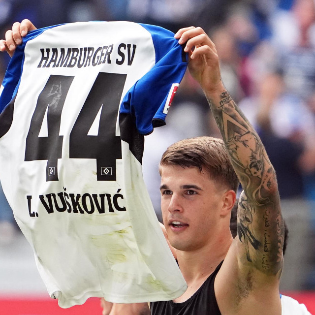 Luka Vušković u proslavi pogotka