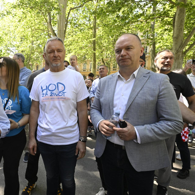 Željka Markić, Marko Perković Thompson i Ivan Šipić na ovogodišnjem Hodu za život 
 