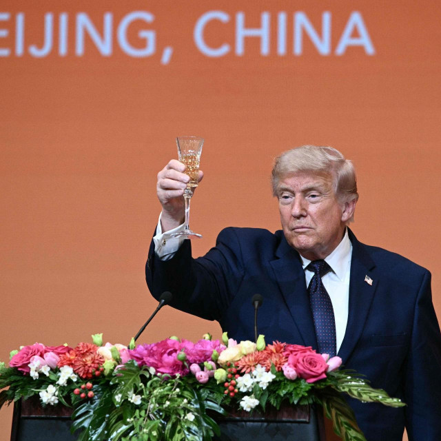  Donald Trump 