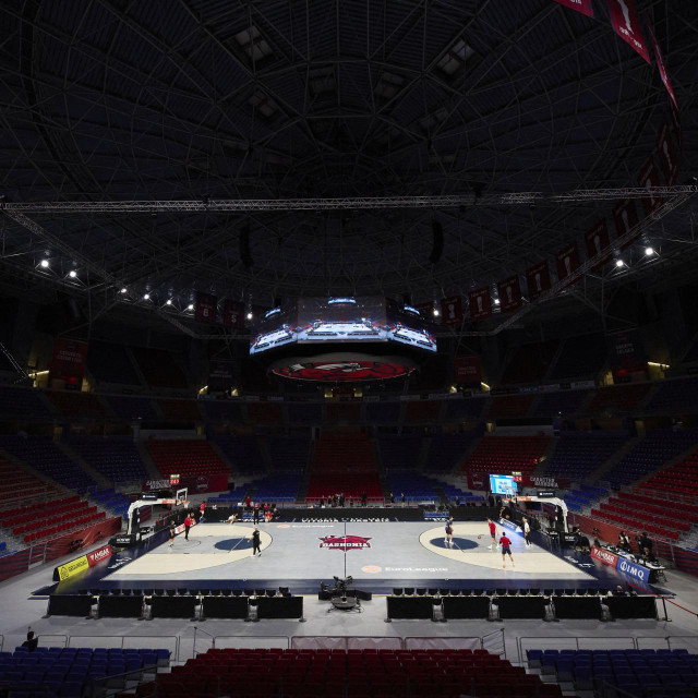 Fernando Buesa Arena u Vitoriji druga je najveća dvorana u Španjolskoj u kojoj klubovi igraju svoje košarkaške utakmice iz tjedna u tjedan
