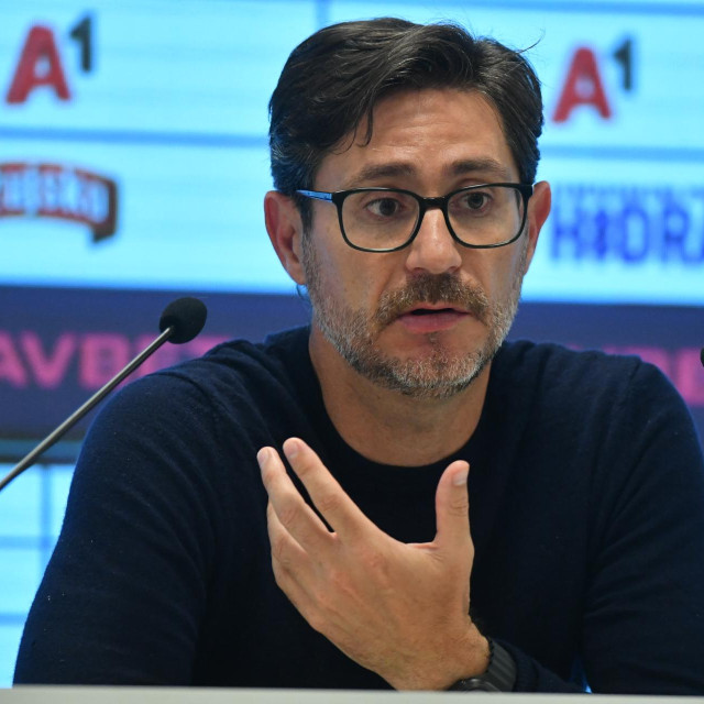 Trener Rijeke Victor Sanchez