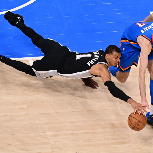 Victor Wembanyama je potpuno nadigrao Cheta Holmgrena, u Oklahoma Cityju se moraju ozbiljno zabrinuti