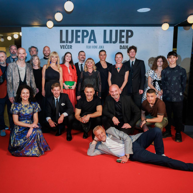 Filmska ekipa filma ”Lijepa večer, lijep dan”