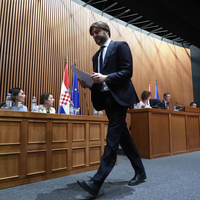 Najavljene mjere zahvaćaju više sektora i donose drukčiji pristup borbi protiv poskupljenja

Na fotografiji: Tomislav Ćorić