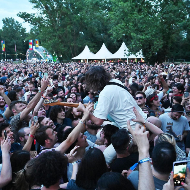 Idles, INmusic