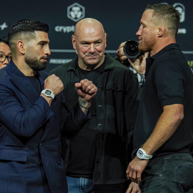 Ilia Topuria, Dana White i Justin Gaethje 