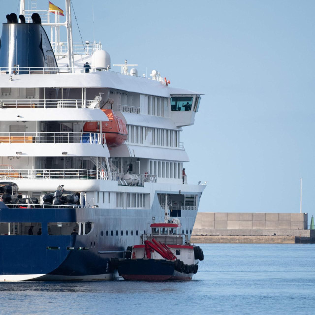 kruzer MV Hondius