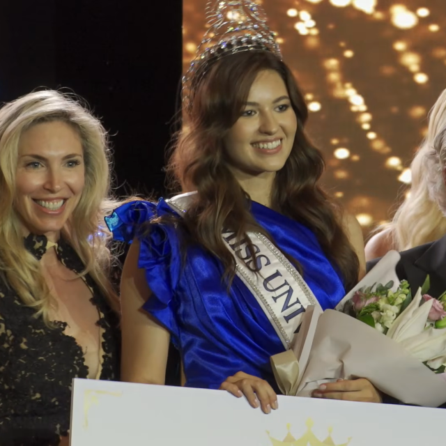 Veleposlanica SAD-a u Hrvatskoj Nicole McGraw, Miss Universe Hrvatske Antea Mršić i vlasnik licence Miss Universe Hrvatska Vladimir Kraljević