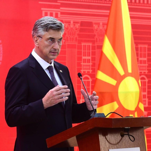 Andrej Plenković i Hristijan Mickoski u Ohridu