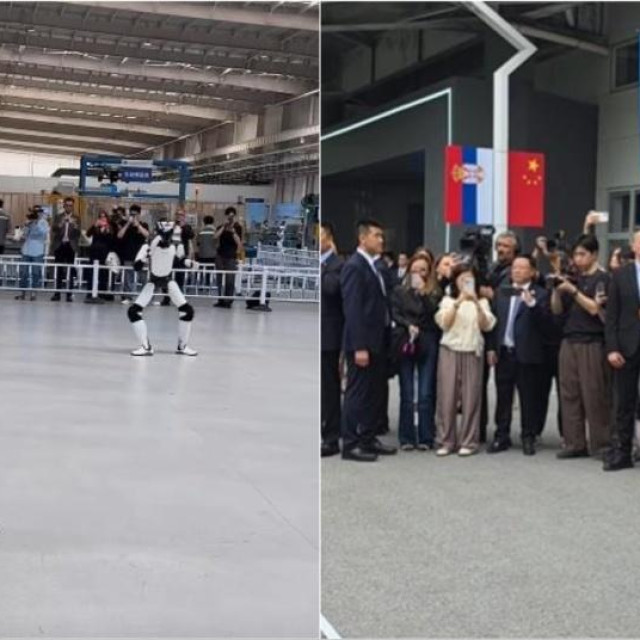 Aleksandar Vučić u Kini promatra izložbu robota