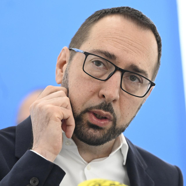 Tomislav Tomašević 