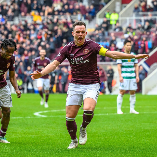 Lawrence Shankland slavi pogodak