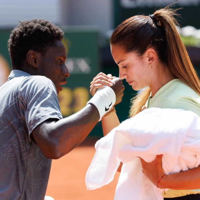 Moise Kouame i brazilska sutkinja Ana Carvalho