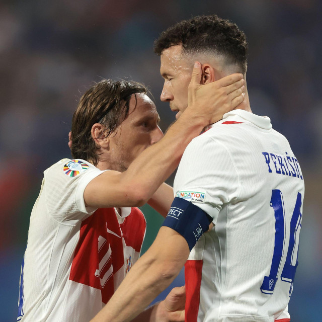 Luka Modrić i Ivan Perišić