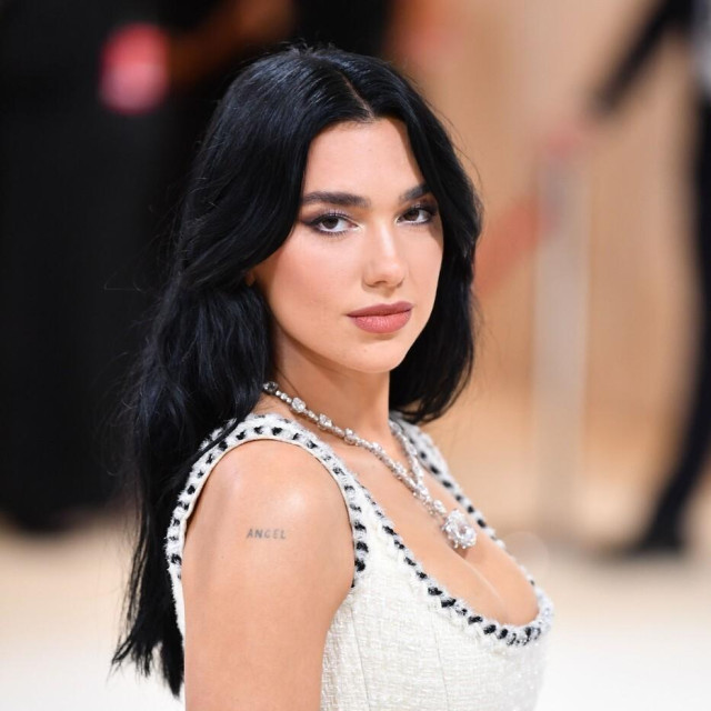 Dua Lipa