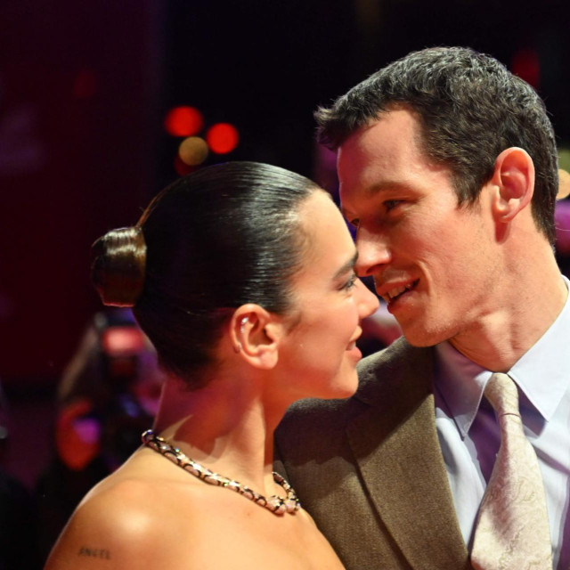 Dua Lipa i Callum Turner