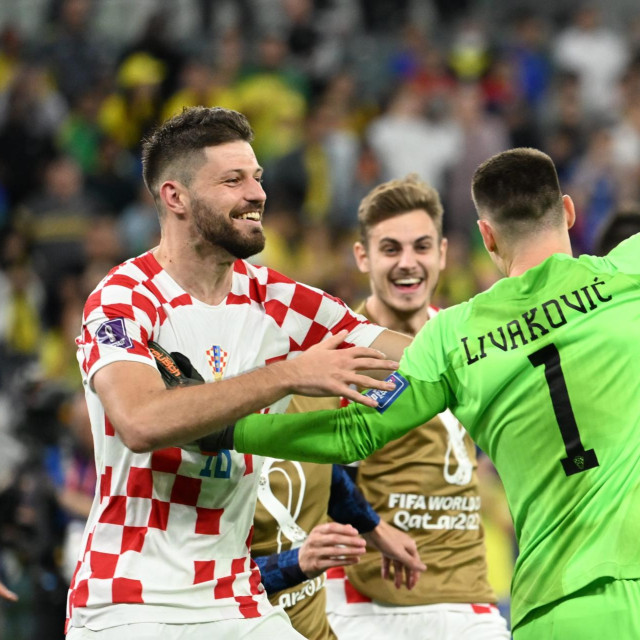 Bruno Petković i Dominik Livaković slave izbacivanje Brazila