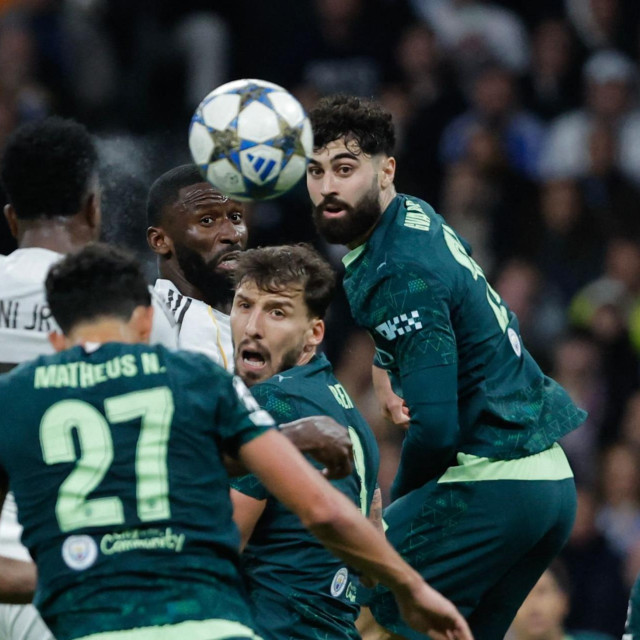 Joško Gvatrdio na utakmici Lige prvaka protiv Real Madrida