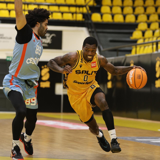Teyvon Myers