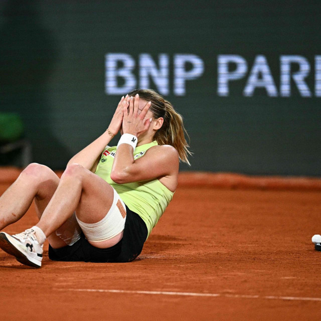 Poljakinja Maja Chwalinska slavi plasman u finale Roland Garrosa