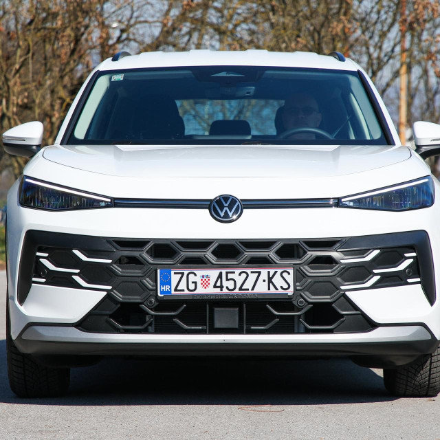 Volkswagen T-Roc 1.5 eTSI Trend