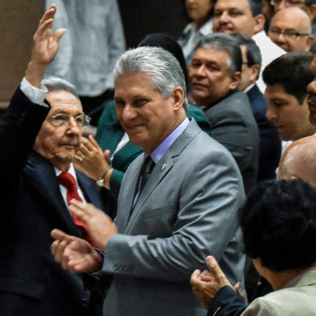 Raul Castro i Miguel Diaz-Canel, arhivska fotografija