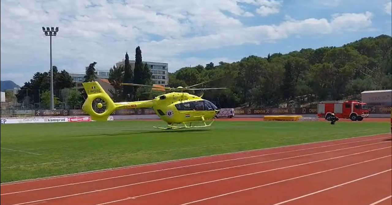 VIDEO Nesvakidašnja scena na hrvatskim terenima! Usred turnira na travnjak sletio - helikopter