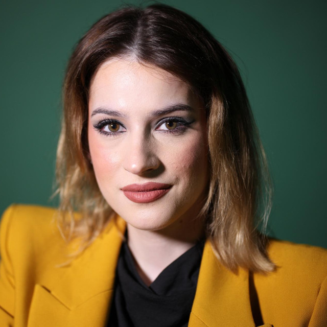Ena Mašina