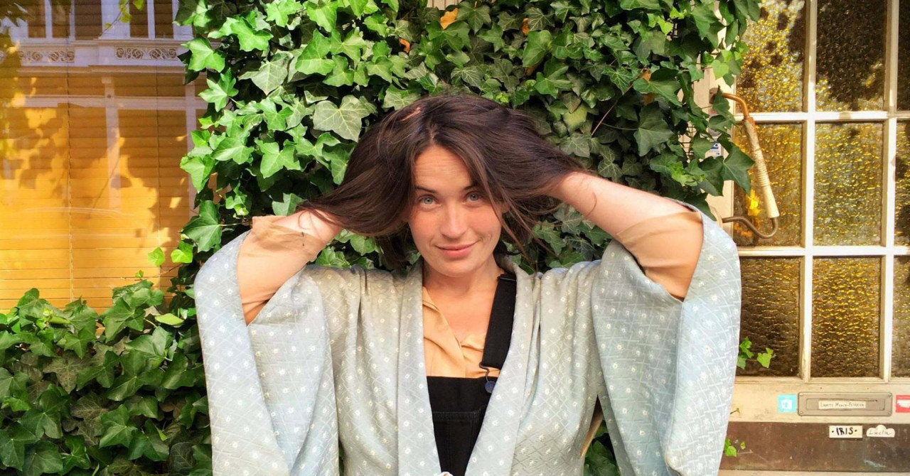Danska Sally Rooney napisala je hit-roman o poliamoriji koji je osvojio Europu
