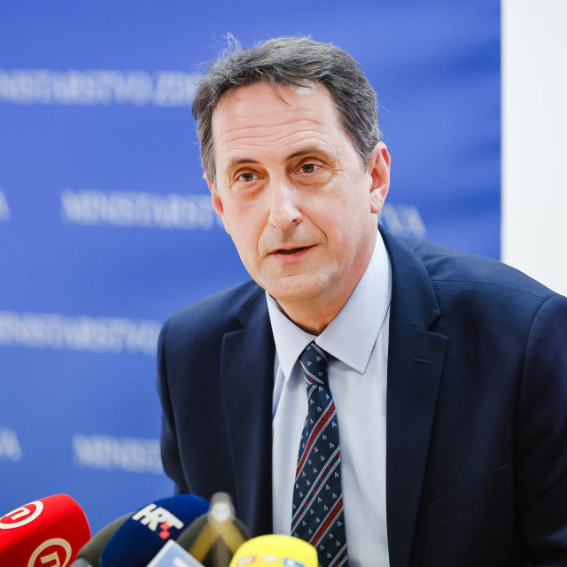 ravnatelj HZZO-a
