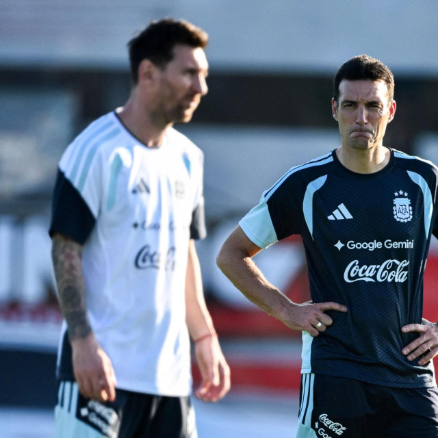 Lionel Messi i Lionel Scaloni 