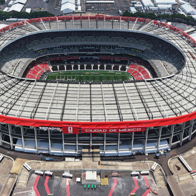Pogled iz zraka na Stadion Azteca (Mexico City Stadium za vrijeme SP-a) koji će 11. lipnja ugostiti utakmicu otvaranja između Meksika i Južnoafričke Republike
