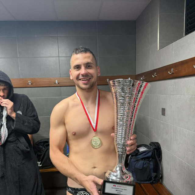 Kristijan Čulina s pokalom pobjednika Malteškog kupa 2026.