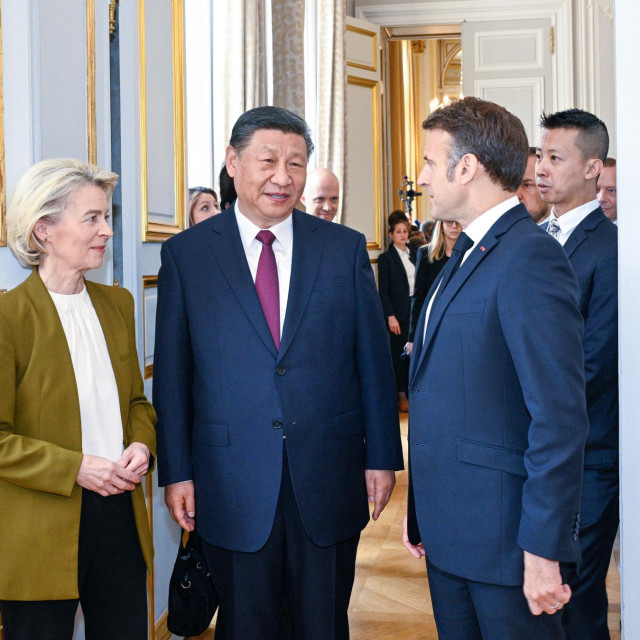 Ursula von der Leyen, Xi Jinping i Emmanuel Macron