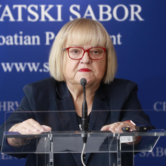 Anka Mrak Taritaš