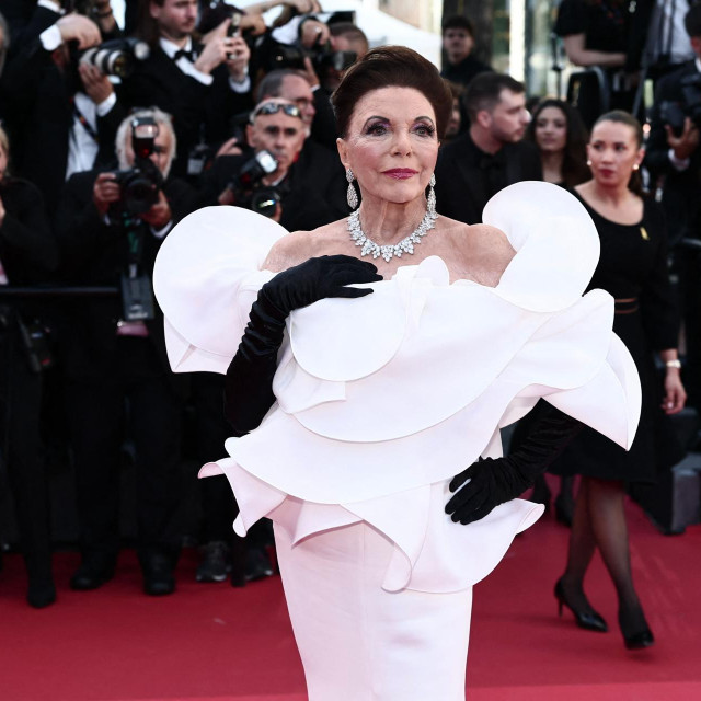 Joan Collins