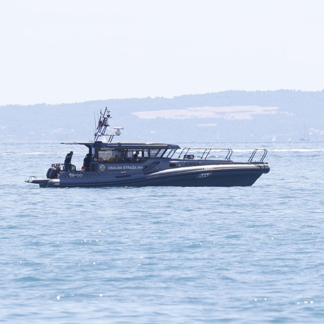 Obalna straža vozi ozlijeđene u splitsku bolnicu