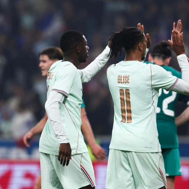 Dembele Olise i Mbappe