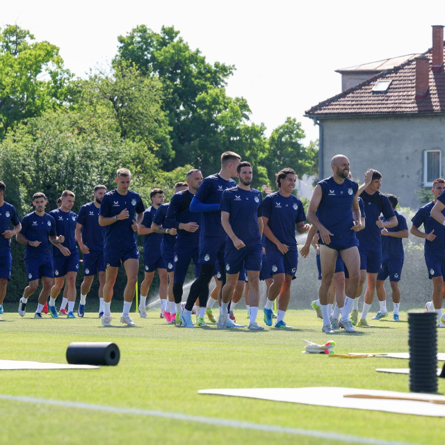 Dinamo je u srijedu u 9.30 sati odradio prvi trening na pripremama za novu sezonu