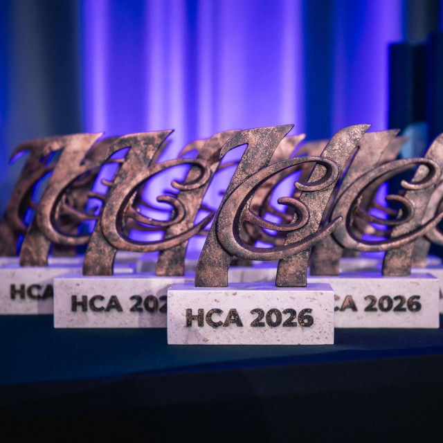 HealthComm Awards nagrade za izvrsnost u zdravstvu autora Luke Krešimira Stipića, akademskog kipara