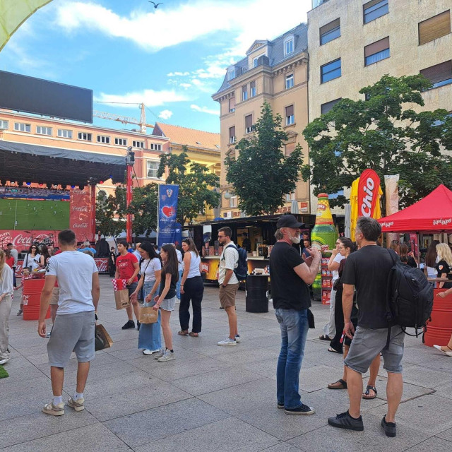 Prizor iz Zagreba prije utakmice Hrvatske i Engleske