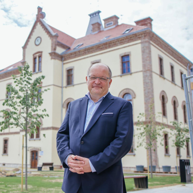 Dekan Fakulteta Kristian Turkalj