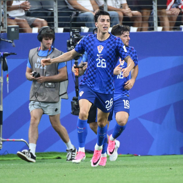 Engleska - Hrvatska: Petar Musa, Martin Baturina