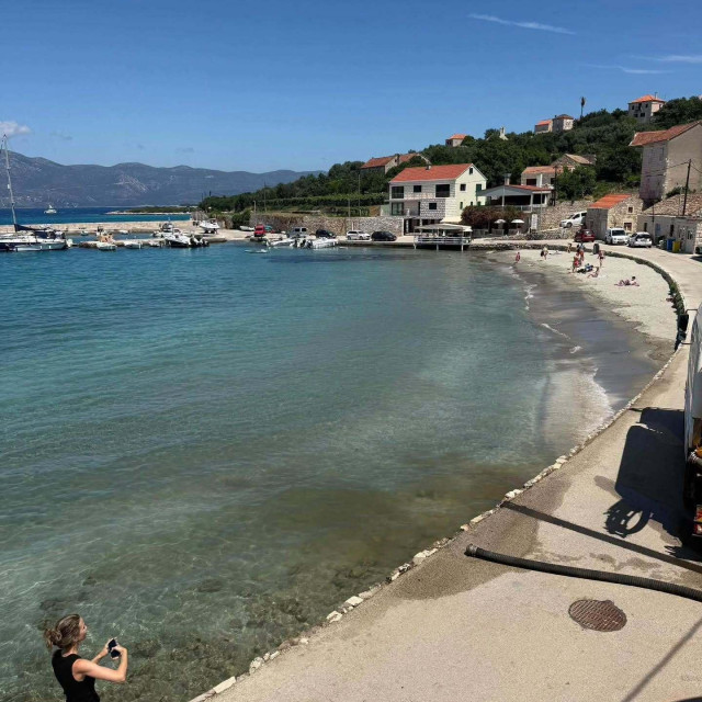 Plaža Tatinja
