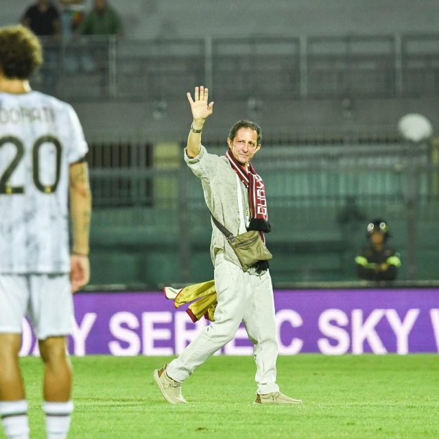 Umro Igor Protti (58)