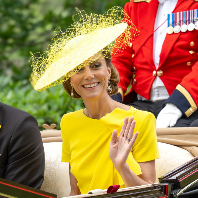 Royals attend day two of Royal Ascot 2026 at Ascot Racecourse

Featuring: Catherine, Princess of Wales
Where: Ascot, United Kingdom
When: 17 Jun 2026
Credit: INSTARimages,Image: 1110821428, License: Rights-managed, Restrictions:, Model Release: no, Credit line: -/INSTAR Images/Profimedia