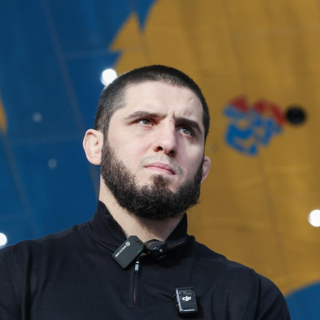 Islam Mahačev