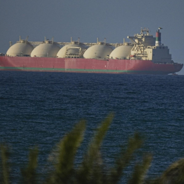 LNG brod prolazi kroz Hormuški tjesnac