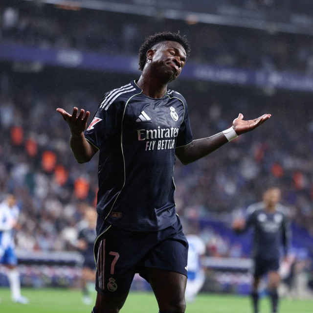 Vinicius je stigao u Real 2018. iz Flamenga. Od tada je odigrao 375 utakmica za Kraljevski klub uz učinak od 128 pogodaka i 100 asistencija